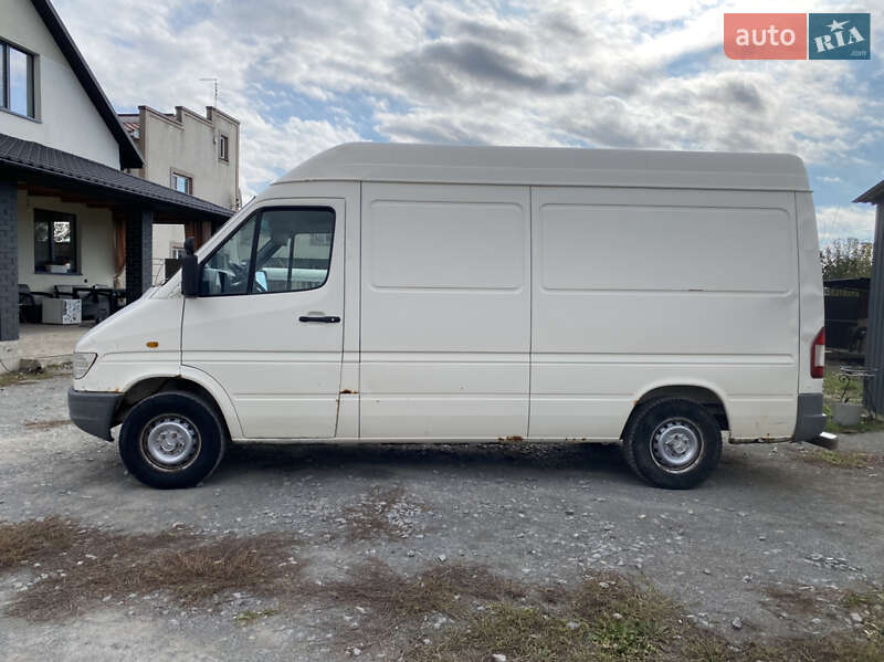 Вантажний фургон Mercedes-Benz Sprinter 1997 в Товсте фото 4 Вантажний фургон Mercedes-Benz Sprinter 1997 в Товсте