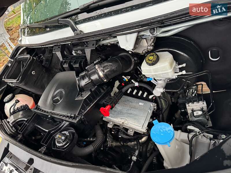 Вантажний фургон Mercedes-Benz Sprinter 2023 в Дубні