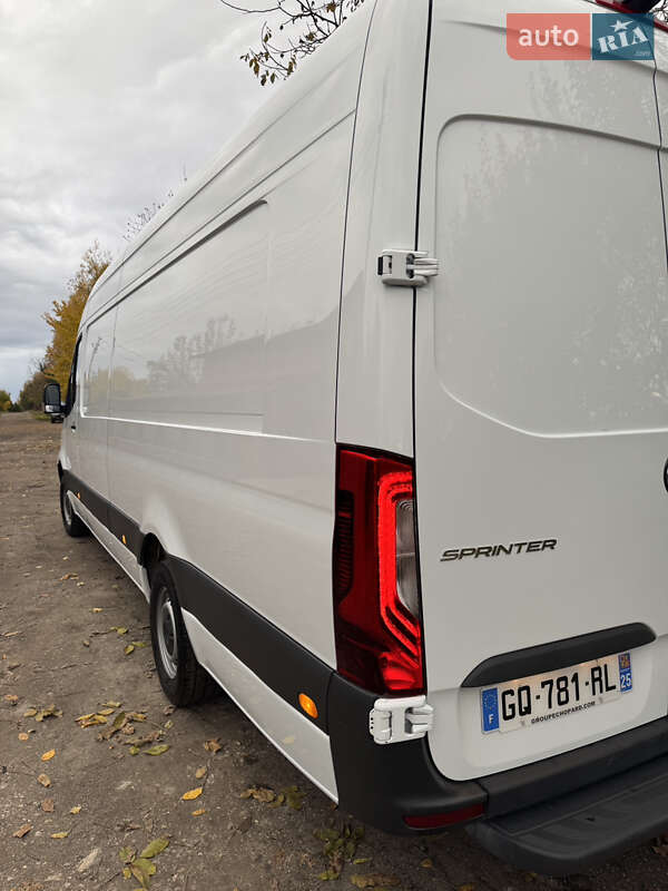 Вантажний фургон Mercedes-Benz Sprinter 2023 в Дубні