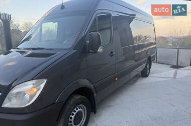 Грузовой фургон Mercedes-Benz Sprinter 2011 в Черновцах