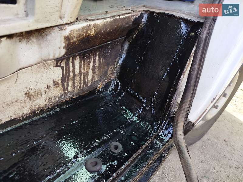 Микроавтобус Mercedes-Benz Sprinter 1995 в Первомайске фото 7 Микроавтобус Mercedes-Benz Sprinter 1995 в Первомайске