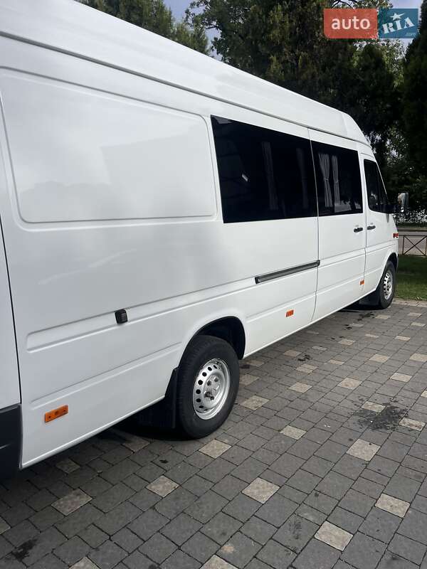 Микроавтобус Mercedes-Benz Sprinter 2005 в Виноградове фото 7 Микроавтобус Mercedes-Benz Sprinter 2005 в Виноградове