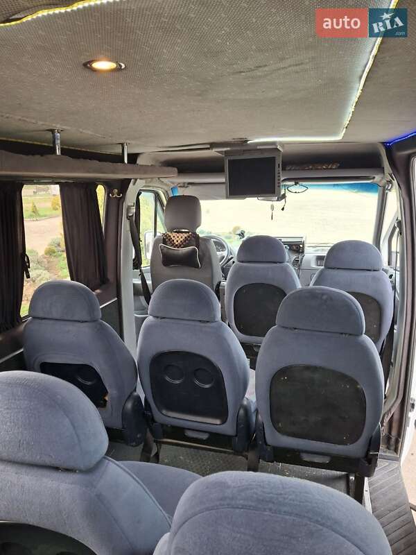 Микроавтобус Mercedes-Benz Sprinter 2003 в Рожнятове фото 25 Микроавтобус Mercedes-Benz Sprinter 2003 в Рожнятове