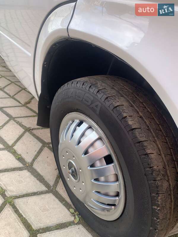 Туристичний / Міжміський автобус Mercedes-Benz Sprinter 2004 в Дубні фото 17 Туристичний / Міжміський автобус Mercedes-Benz Sprinter 2004 в Дубні