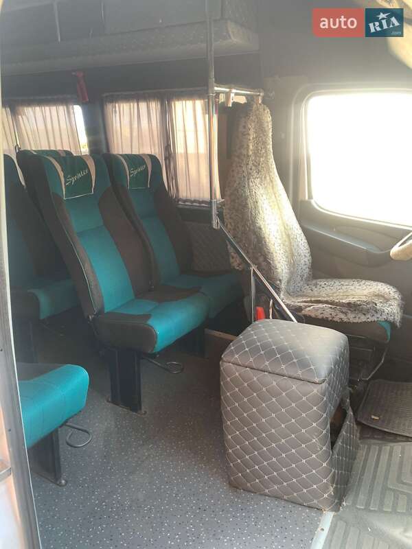 Туристичний / Міжміський автобус Mercedes-Benz Sprinter 2004 в Дубні фото 20 Туристичний / Міжміський автобус Mercedes-Benz Sprinter 2004 в Дубні