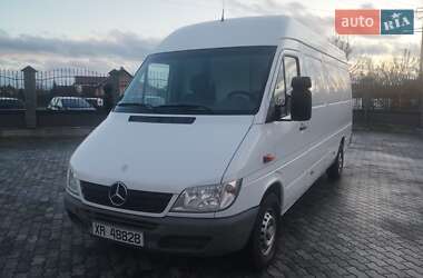 Грузовой фургон Mercedes-Benz Sprinter 2004 в Костополе