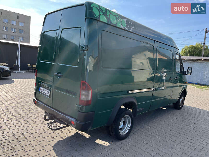 Грузовой фургон Mercedes-Benz Sprinter 2004 в Сокале фото 3 Грузовой фургон Mercedes-Benz Sprinter 2004 в Сокале