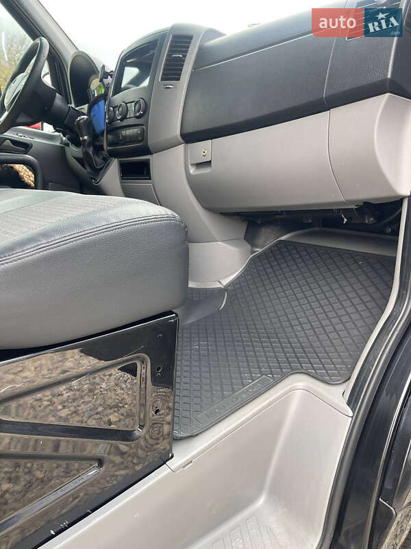 Специальный автобус Mercedes-Benz Sprinter 2017 в Ивано-Франковске фото 23 Специальный автобус Mercedes-Benz Sprinter 2017 в Ивано-Франковске