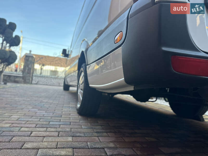 Вантажний фургон Mercedes-Benz Sprinter 2018 в Тячеві