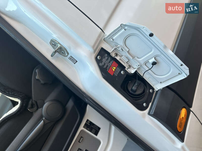 Вантажний фургон Mercedes-Benz Sprinter 2018 в Тячеві