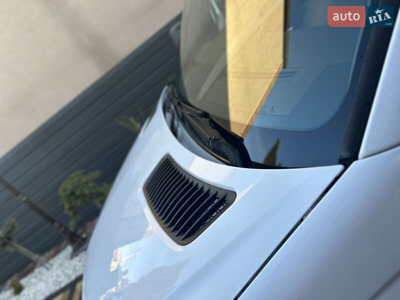 Вантажний фургон Mercedes-Benz Sprinter 2018 в Тячеві