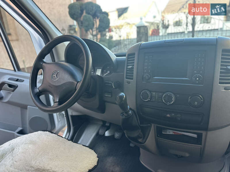 Вантажний фургон Mercedes-Benz Sprinter 2018 в Тячеві