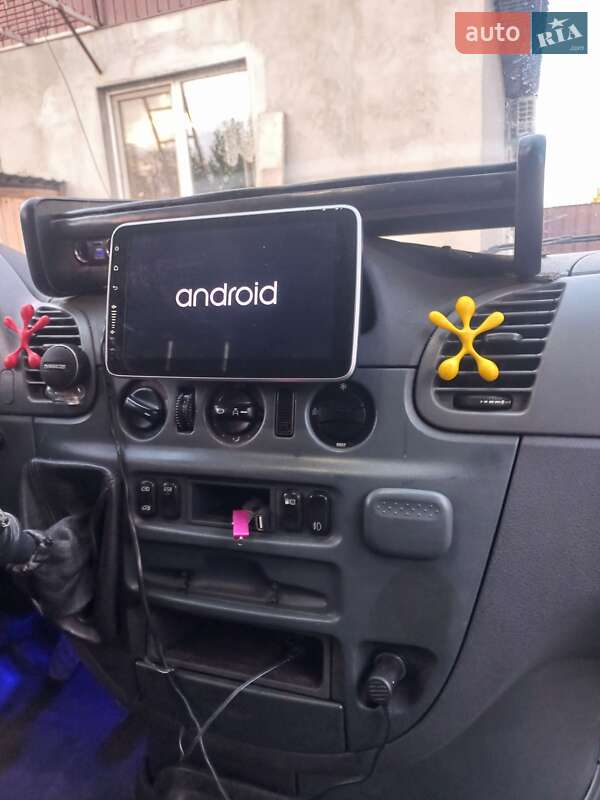 Мікроавтобус вантажний (до 3,5т) Mercedes-Benz Sprinter 2005 в Дніпрі