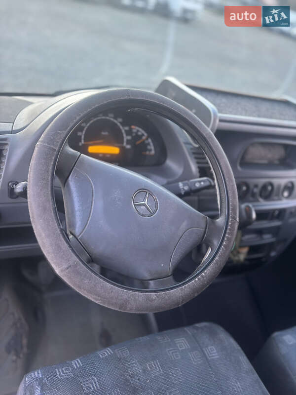 Вантажний фургон Mercedes-Benz Sprinter 2006 в Брошневі-Облозі фото 4 Вантажний фургон Mercedes-Benz Sprinter 2006 в Брошневі-Облозі