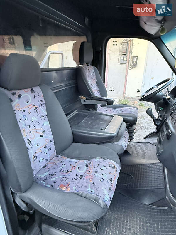 Грузопассажирский фургон Mercedes-Benz Sprinter 2001 в Хмельницком фото 32 Грузопассажирский фургон Mercedes-Benz Sprinter 2001 в Хмельницком