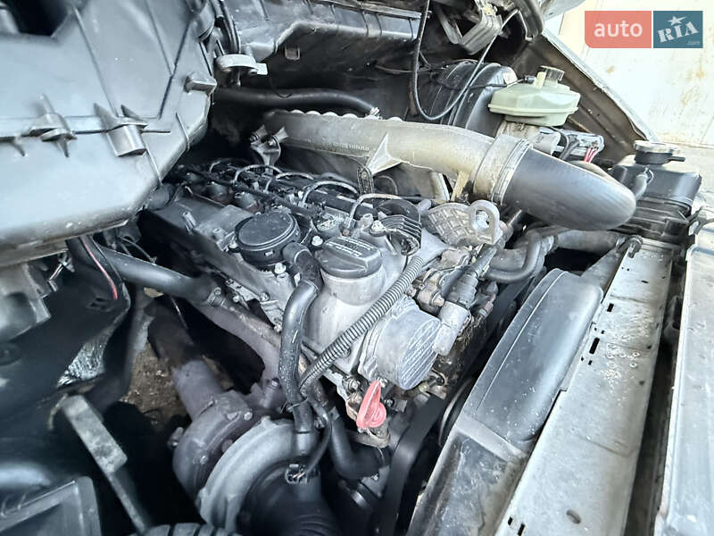 Грузопассажирский фургон Mercedes-Benz Sprinter 2001 в Хмельницком фото 34 Грузопассажирский фургон Mercedes-Benz Sprinter 2001 в Хмельницком