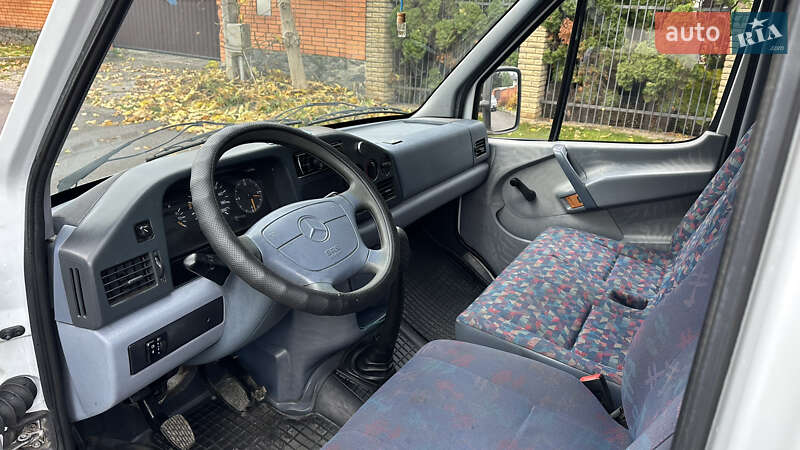 Грузовой фургон Mercedes-Benz Sprinter 1999 в Киеве фото 9 Грузовой фургон Mercedes-Benz Sprinter 1999 в Киеве