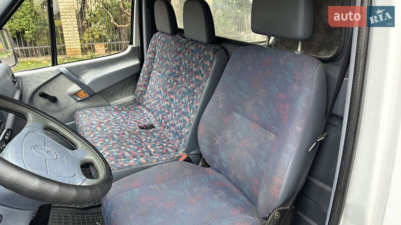 Грузовой фургон Mercedes-Benz Sprinter 1999 в Киеве фото 11 Грузовой фургон Mercedes-Benz Sprinter 1999 в Киеве