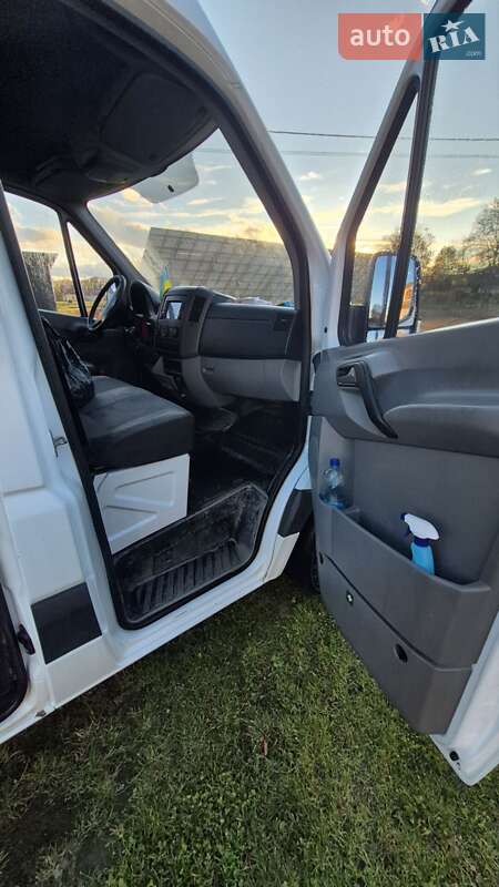 Інші вантажівки Mercedes-Benz Sprinter 2010 в Чернівцях фото 7 Інші вантажівки Mercedes-Benz Sprinter 2010 в Чернівцях