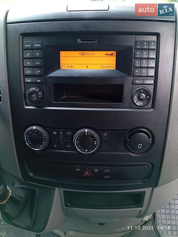 Вантажний фургон Mercedes-Benz Sprinter 2014 в Почаєві фото 7 Вантажний фургон Mercedes-Benz Sprinter 2014 в Почаєві