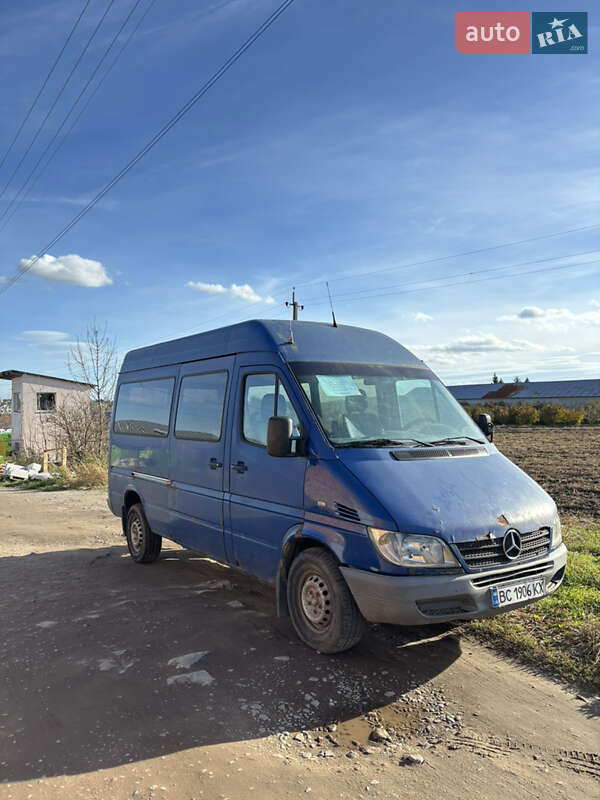 Мікроавтобус Mercedes-Benz Sprinter 2004 в Львові фото Мікроавтобус Mercedes-Benz Sprinter 2004 в Львові