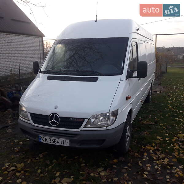 Mercedes-Benz Sprinter 2005