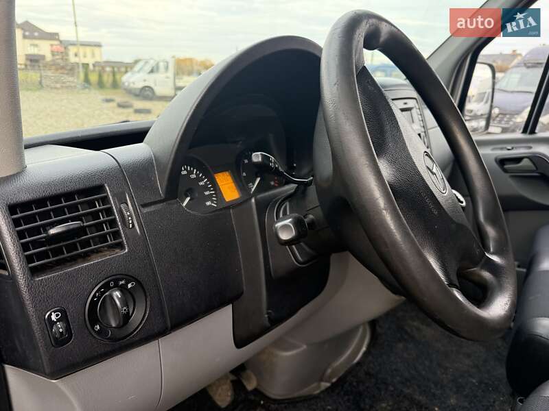Грузовой фургон Mercedes-Benz Sprinter 2015 в Стрые фото 4 Грузовой фургон Mercedes-Benz Sprinter 2015 в Стрые