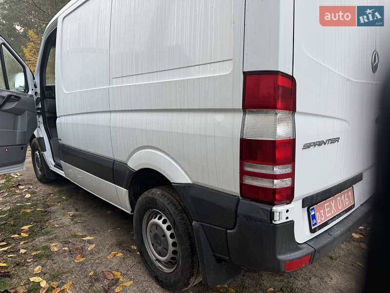 Грузовой фургон Mercedes-Benz Sprinter 2014 в Броварах