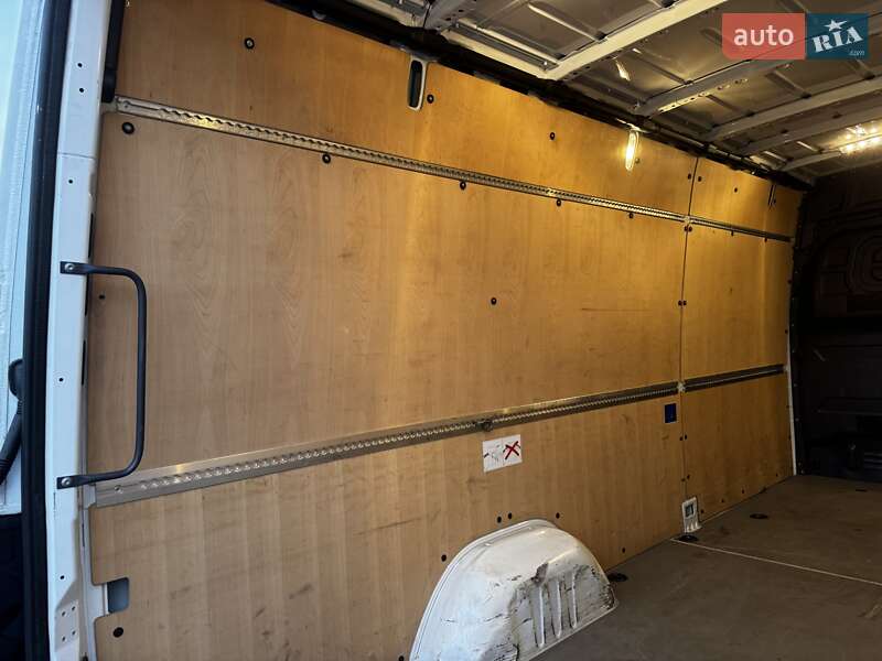 Грузовой фургон Mercedes-Benz Sprinter 2023 в Иршаве фото 45 Грузовой фургон Mercedes-Benz Sprinter 2023 в Иршаве