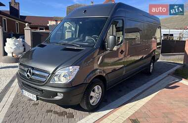 Вантажний фургон Mercedes-Benz Sprinter 2012 в Чернівцях