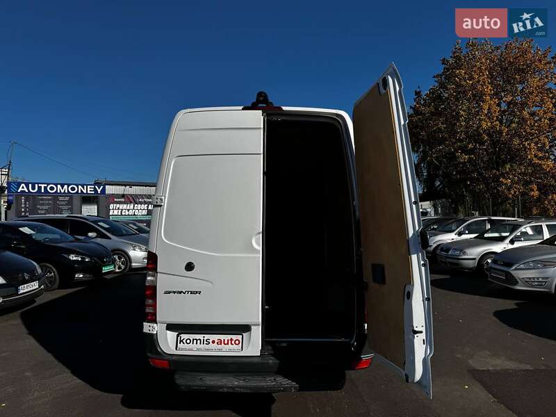 Вантажний фургон Mercedes-Benz Sprinter 2016 в Вінниці