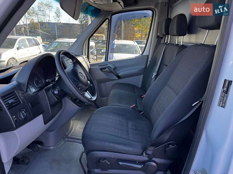 Вантажний фургон Mercedes-Benz Sprinter 2016 в Вінниці