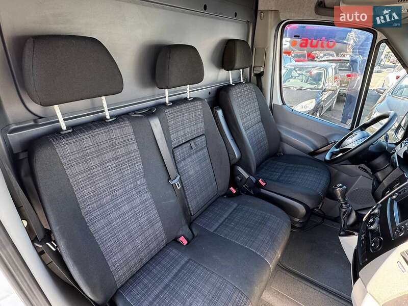 Вантажний фургон Mercedes-Benz Sprinter 2016 в Вінниці