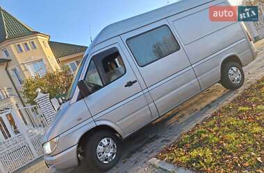 Микроавтобус Mercedes-Benz Sprinter 2004 в Черновцах