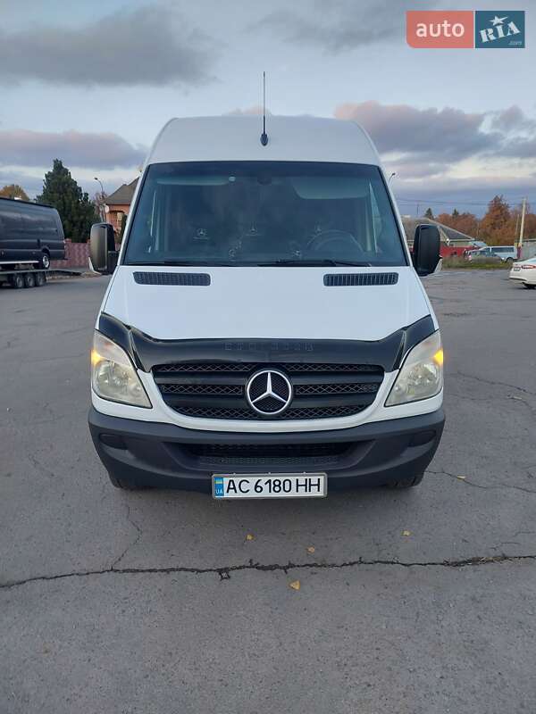 Микроавтобус Mercedes-Benz Sprinter 2011 в Луцке фото 10 Микроавтобус Mercedes-Benz Sprinter 2011 в Луцке