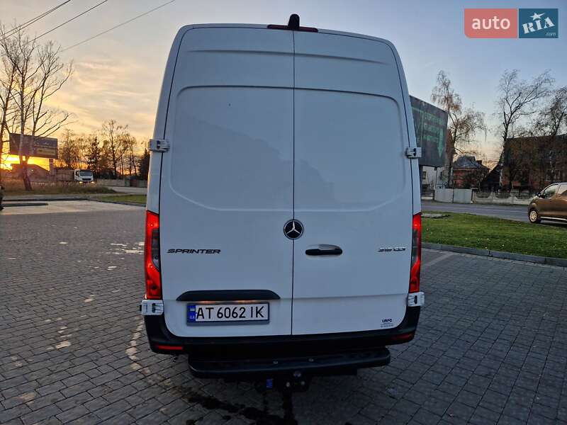 Грузопассажирский фургон Mercedes-Benz Sprinter 2018 в Ивано-Франковске