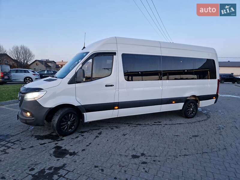 Грузопассажирский фургон Mercedes-Benz Sprinter 2018 в Ивано-Франковске