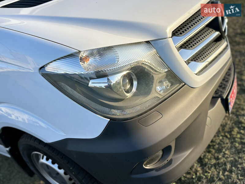 Вантажний фургон Mercedes-Benz Sprinter 2018 в Стрию