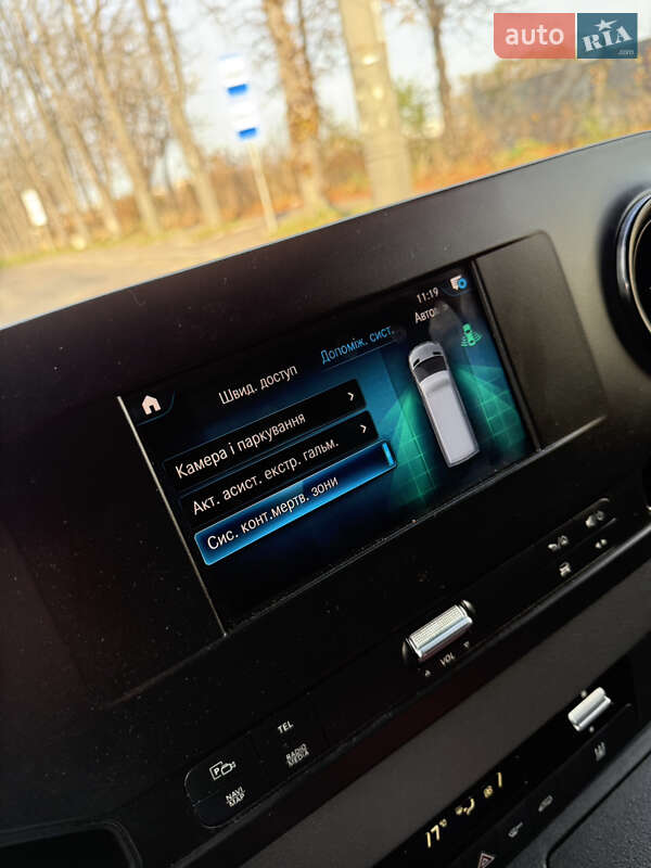 Вантажний фургон Mercedes-Benz Sprinter 2020 в Рівному фото 48 Вантажний фургон Mercedes-Benz Sprinter 2020 в Рівному