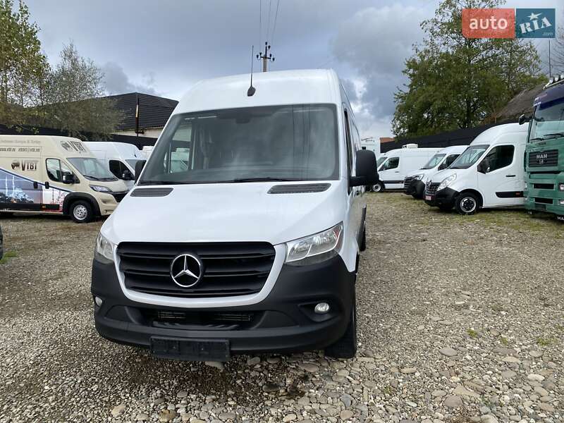 Вантажний фургон Mercedes-Benz Sprinter 2020 в Хусті
