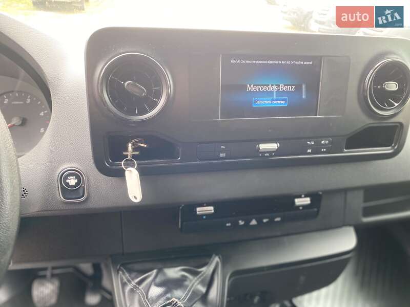 Вантажний фургон Mercedes-Benz Sprinter 2020 в Хусті