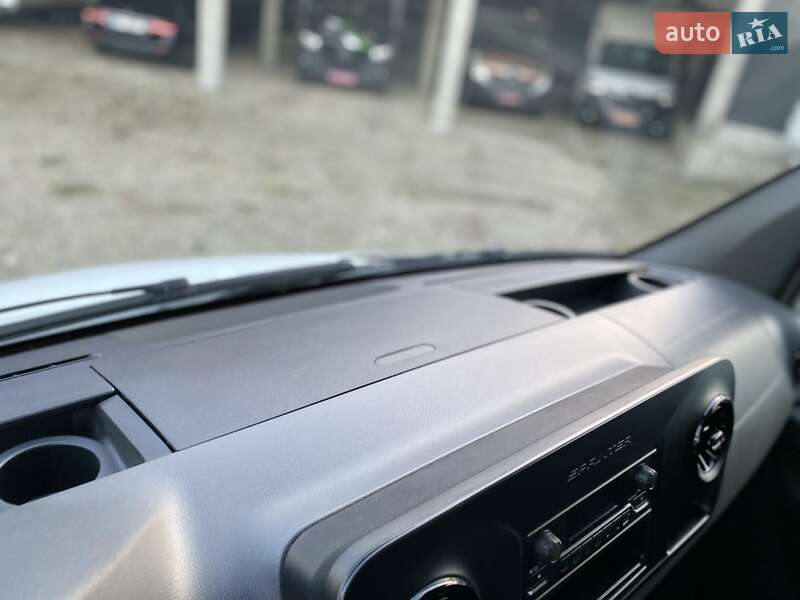 Вантажний фургон Mercedes-Benz Sprinter 2019 в Хусті фото 53 Вантажний фургон Mercedes-Benz Sprinter 2019 в Хусті