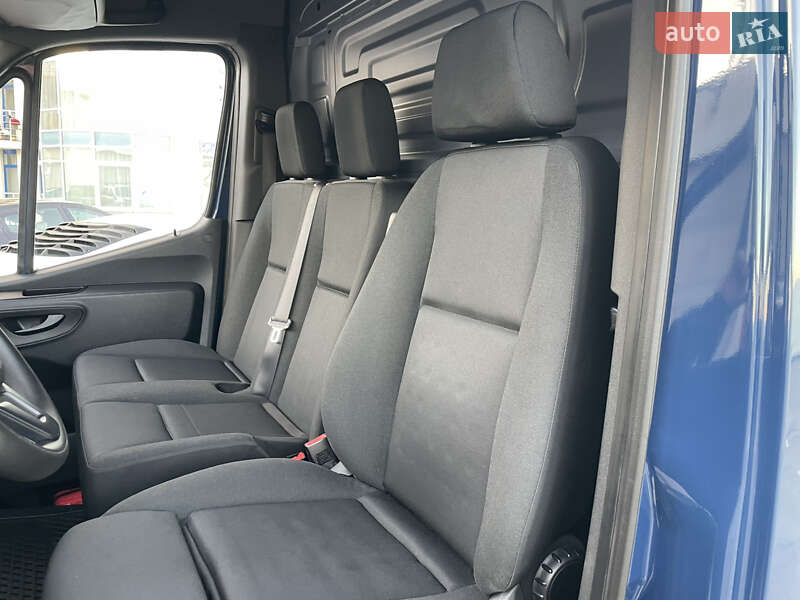 Вантажний фургон Mercedes-Benz Sprinter 2021 в Одесі фото 36 Вантажний фургон Mercedes-Benz Sprinter 2021 в Одесі