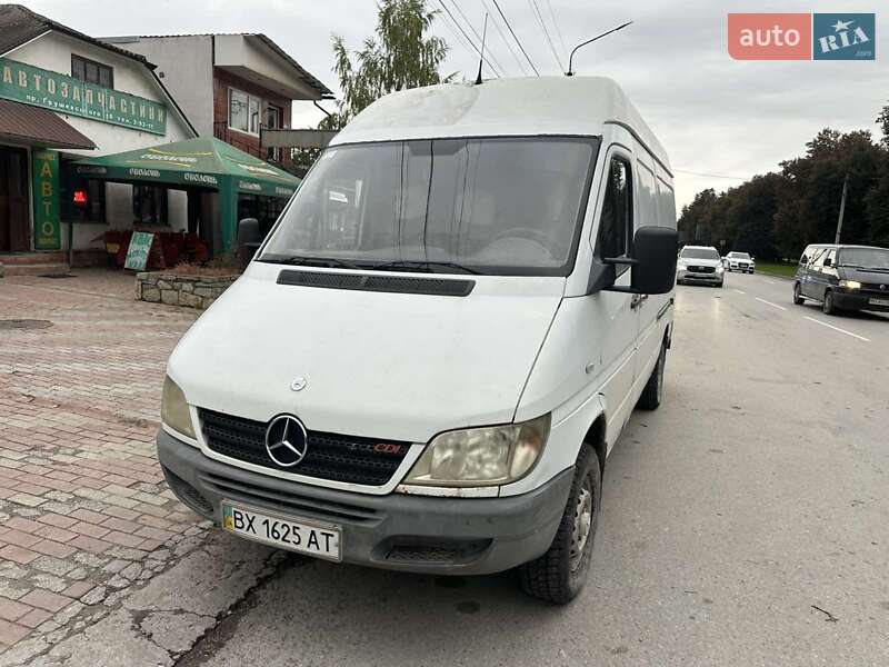 Mercedes-Benz Sprinter 2005