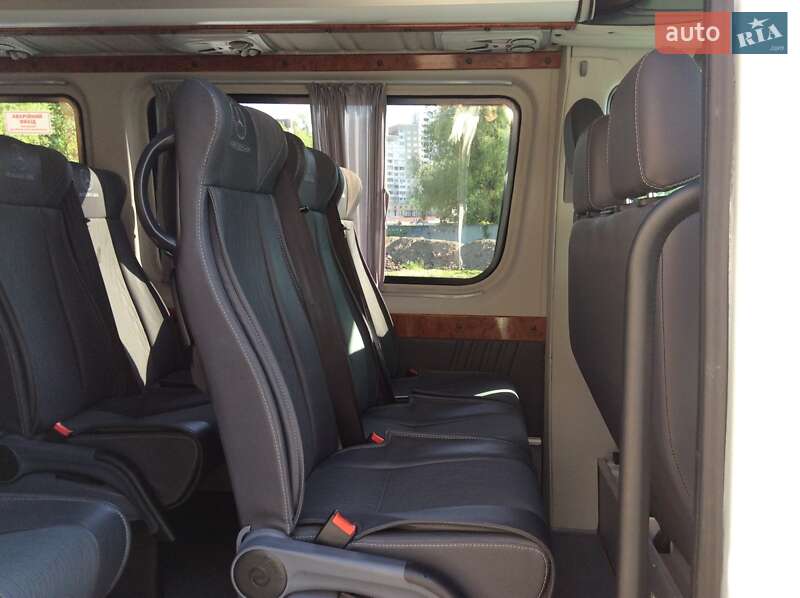 Туристический / Междугородний автобус Mercedes-Benz Sprinter 2014 в Киеве