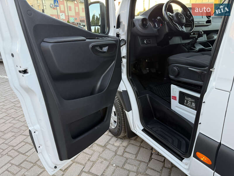Вантажний фургон Mercedes-Benz Sprinter 2020 в Дубні фото 29 Вантажний фургон Mercedes-Benz Sprinter 2020 в Дубні