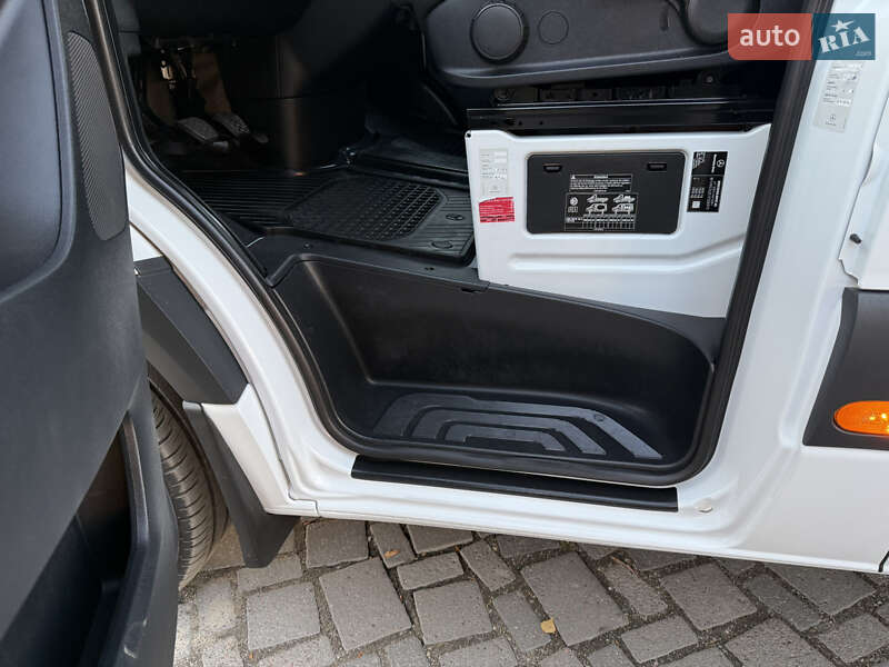 Вантажний фургон Mercedes-Benz Sprinter 2020 в Дубні фото 37 Вантажний фургон Mercedes-Benz Sprinter 2020 в Дубні