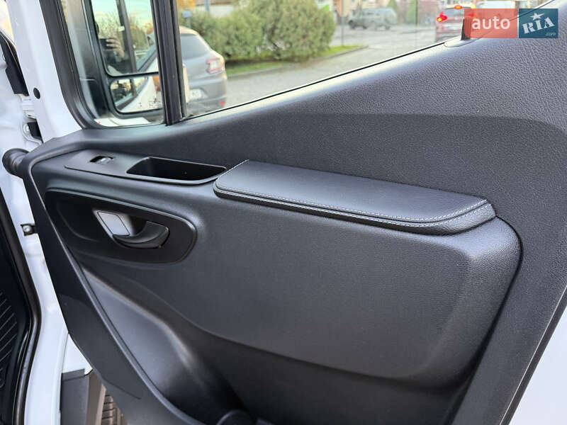Вантажний фургон Mercedes-Benz Sprinter 2020 в Дубні фото 60 Вантажний фургон Mercedes-Benz Sprinter 2020 в Дубні
