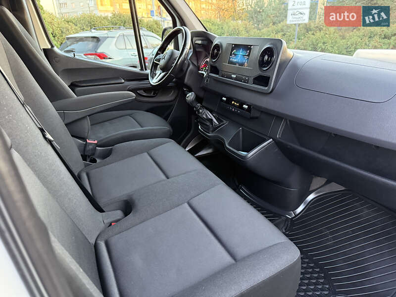 Вантажний фургон Mercedes-Benz Sprinter 2020 в Дубні фото 67 Вантажний фургон Mercedes-Benz Sprinter 2020 в Дубні