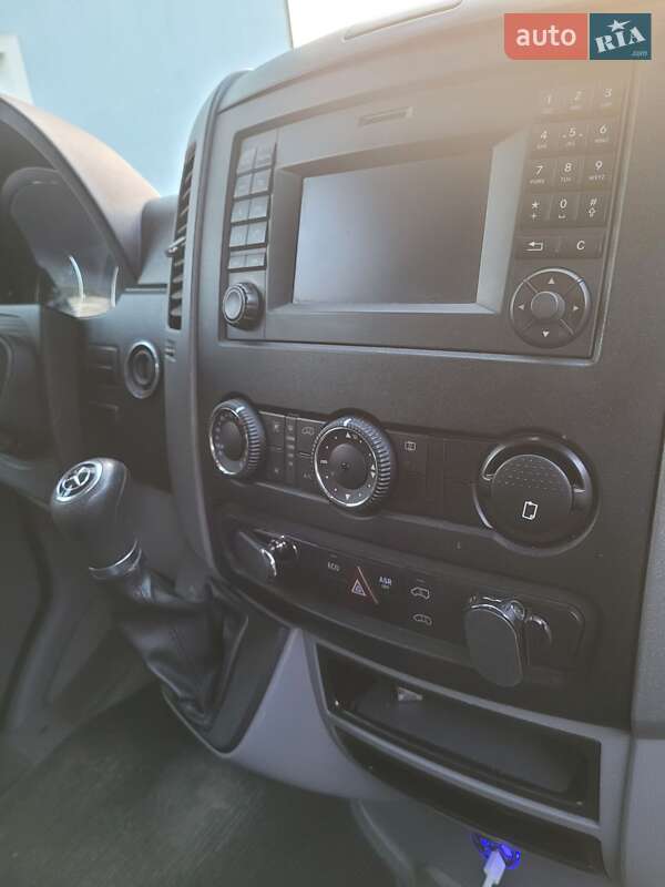 Грузовой фургон Mercedes-Benz Sprinter 2017 в Львове фото 3 Грузовой фургон Mercedes-Benz Sprinter 2017 в Львове